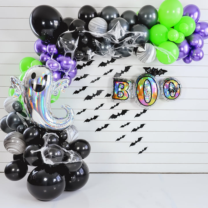 DIY Halloween Balloon Garland