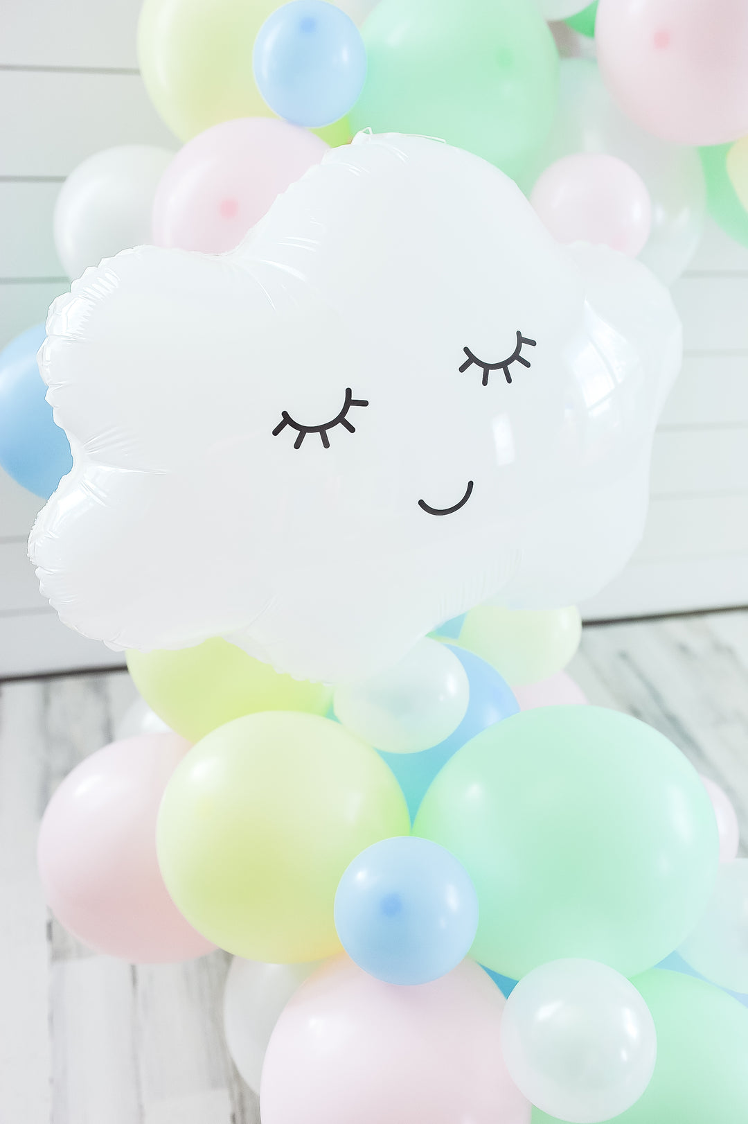 DIY Pastel Rainbow Balloon Garland