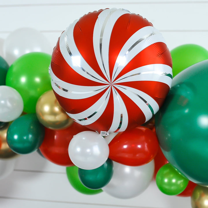 DIY Nutcracker Balloon Garland