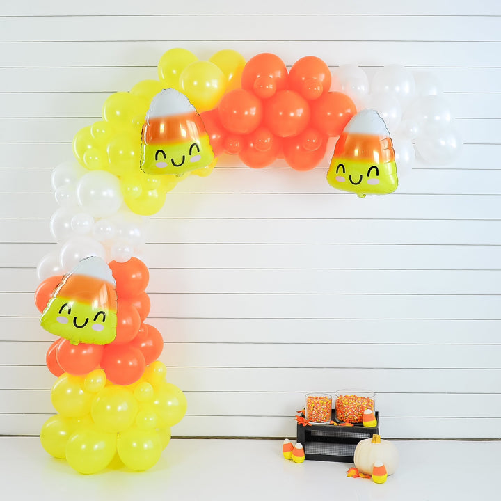 DIY Halloween Candy Corn Balloon Garland