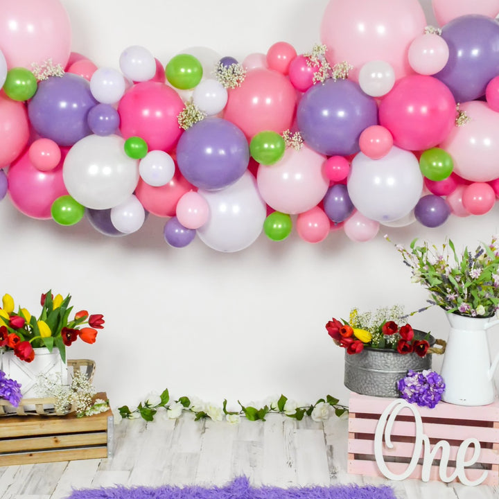 DIY Spring on Easter Balloon Garland