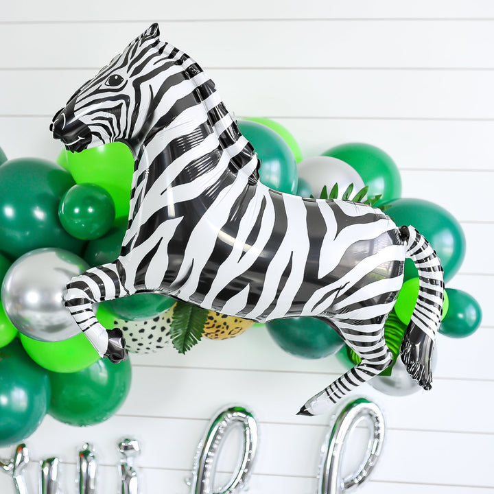 DIY Wild One Jungle Balloon Garland