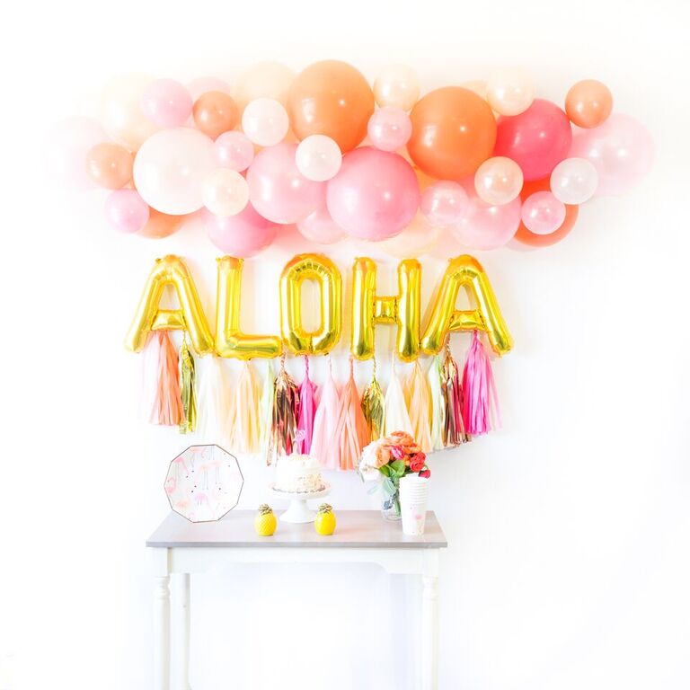 Aloha Tiki Balloon Tassel Party Box
