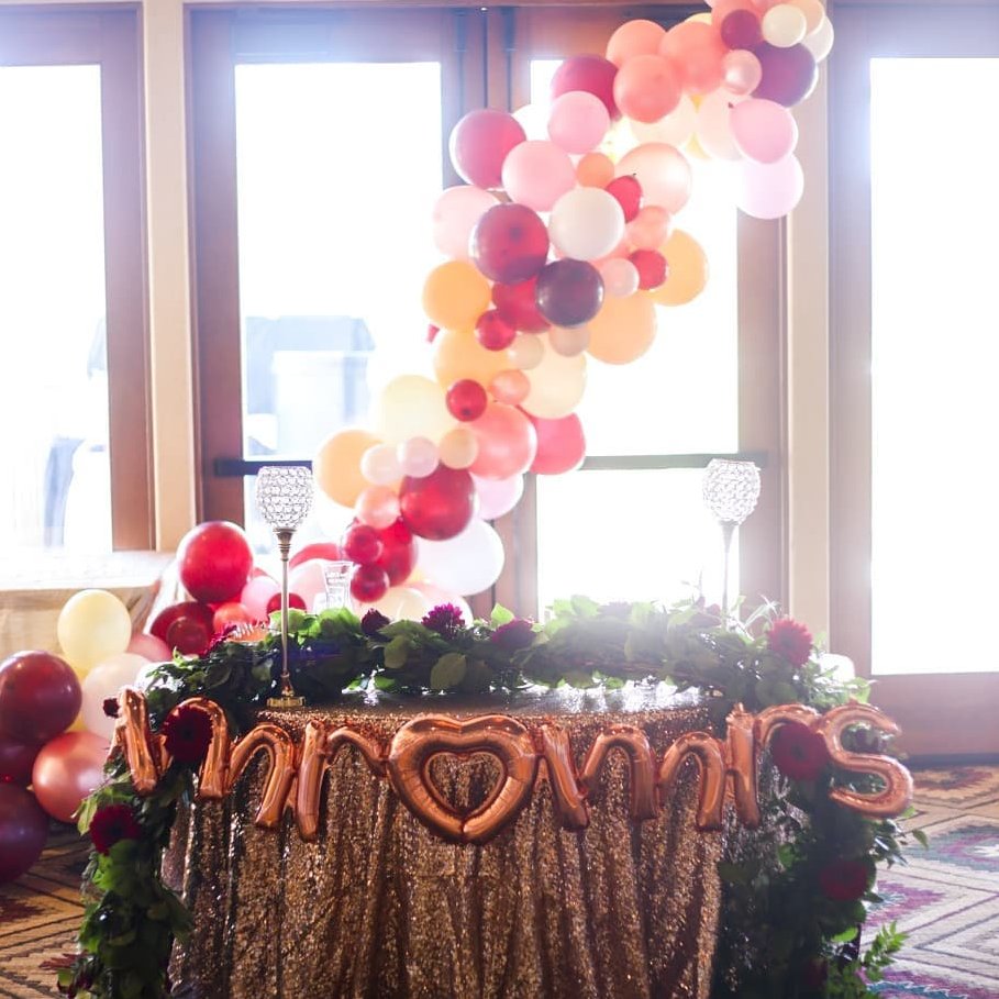 DIY Burgundy Blush Balloon Garland