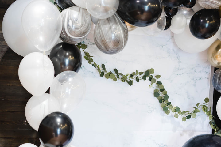 DIY Grad Balloon Garland