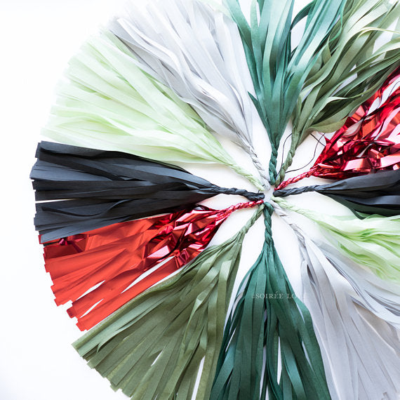 T-Rex Paper Tassels
