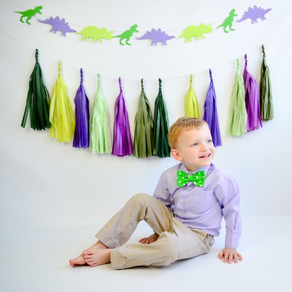 Dino Paper Tassels