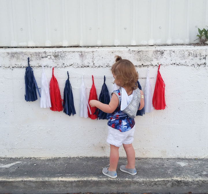 Patriot Paper Tassels