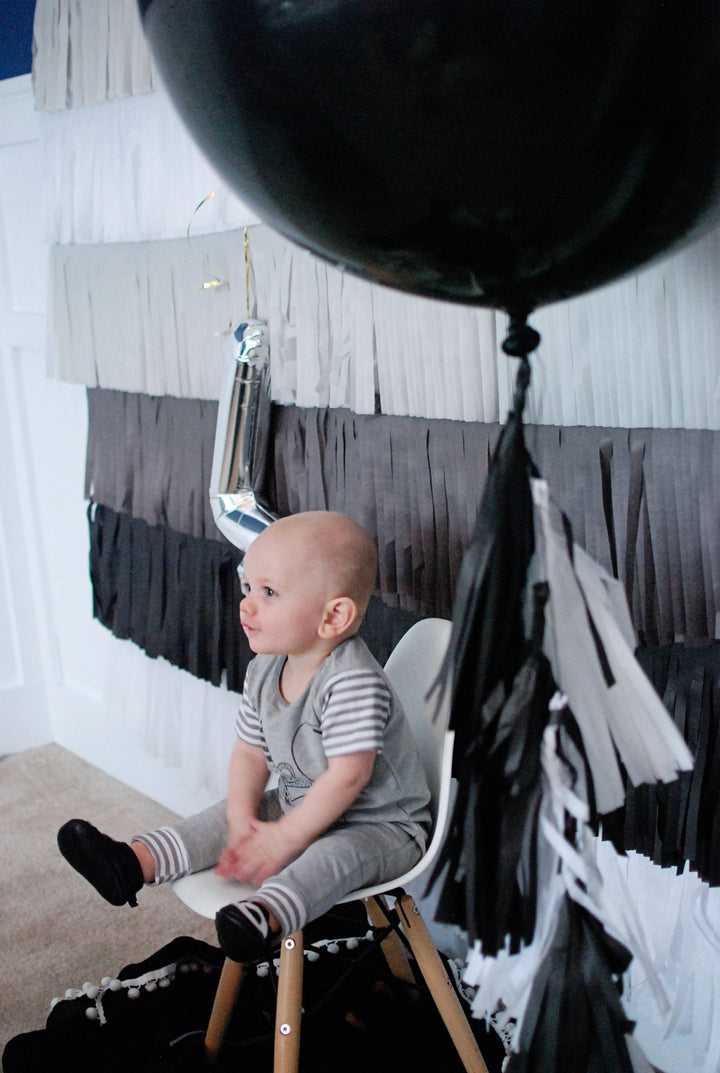 DIY Custom Fiesta Fringe Backdrop