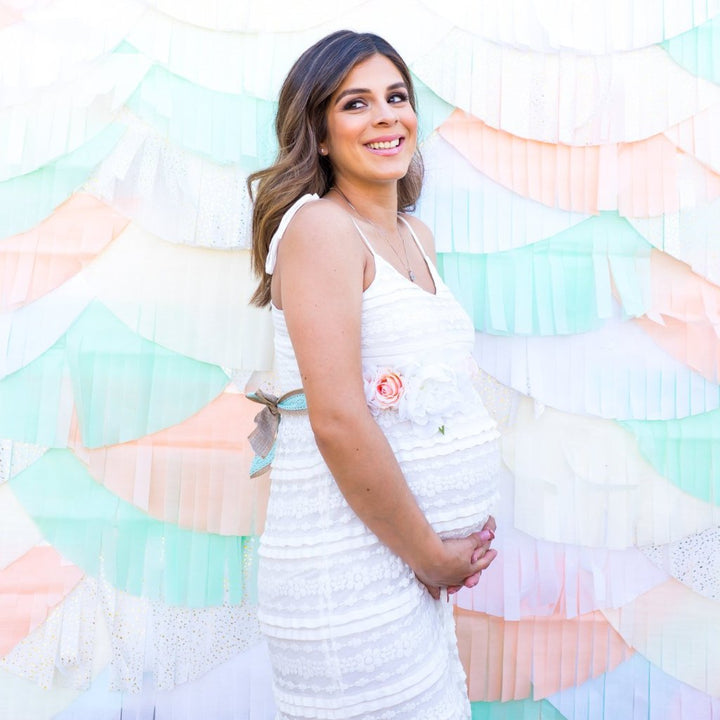 DIY Fiesta Fringe Scallop Backdrop