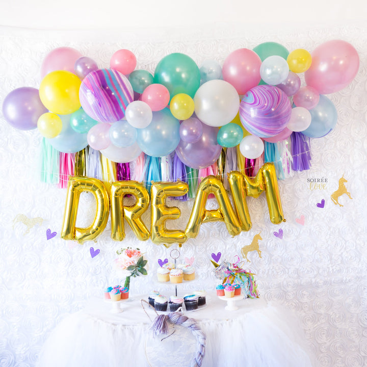 DIY Unicorn Balloon Garland