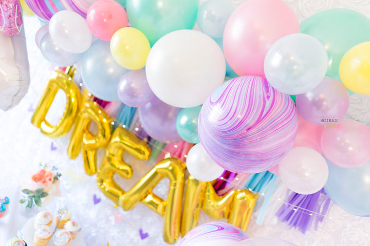 DIY Unicorn Balloon Garland