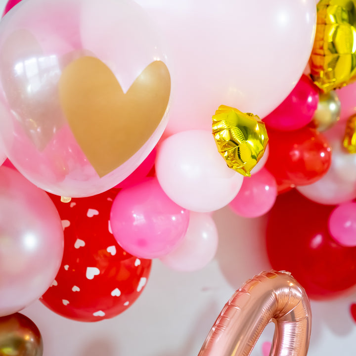 DIY Galentines Balloon Garland