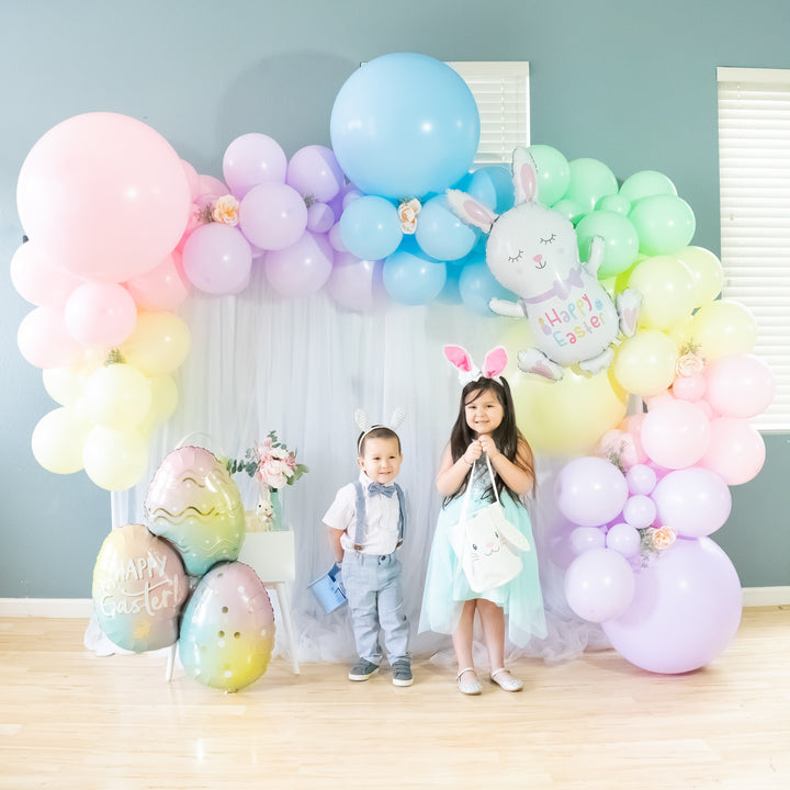 DIY Easter Balloon Garland