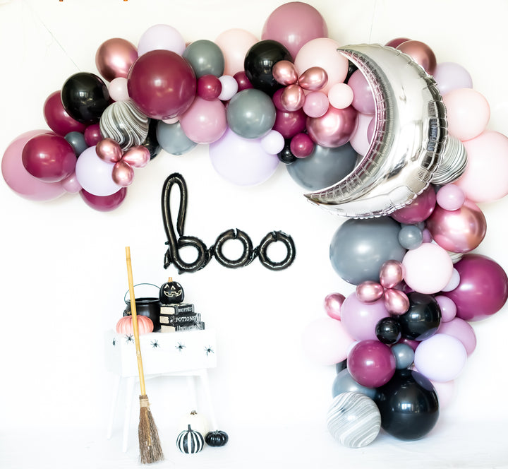DIY Halloween Witch Balloon Garland