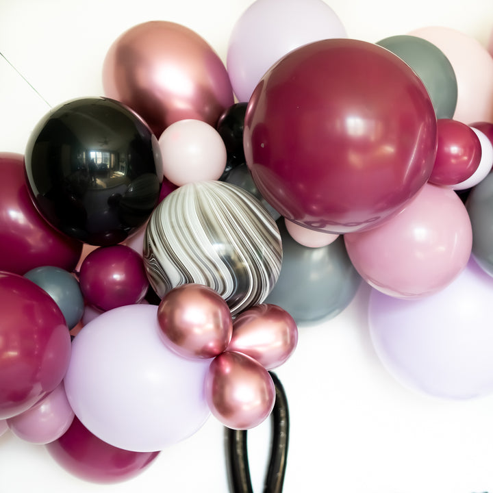 DIY Halloween Witch Balloon Garland