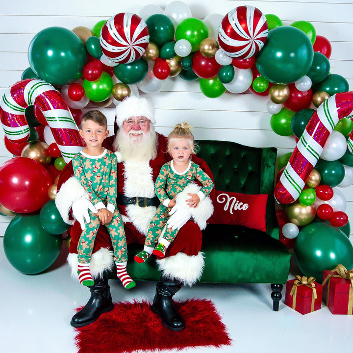 DIY Nutcracker Balloon Garland