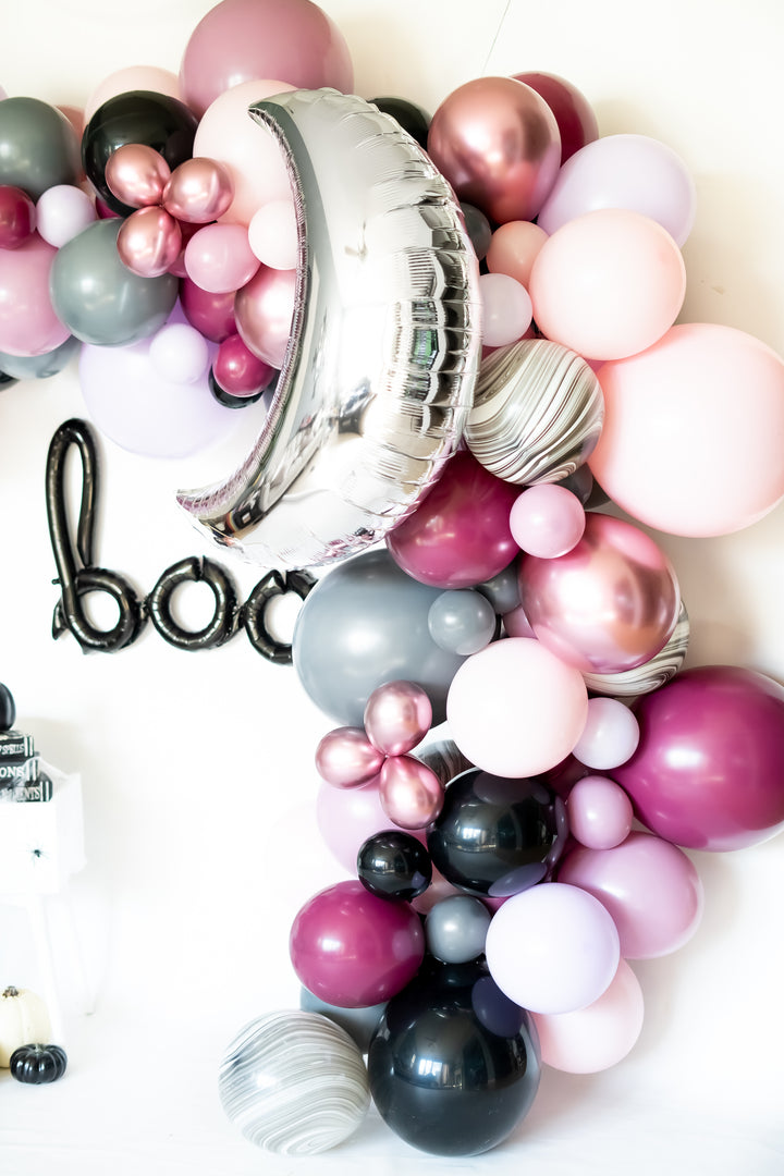 DIY Halloween Witch Balloon Garland