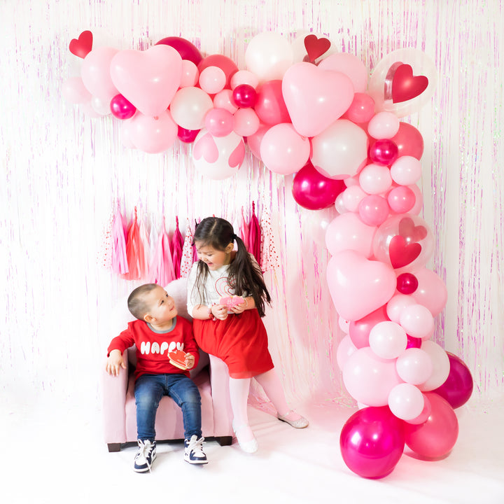 DIY Valentine Balloon Garland