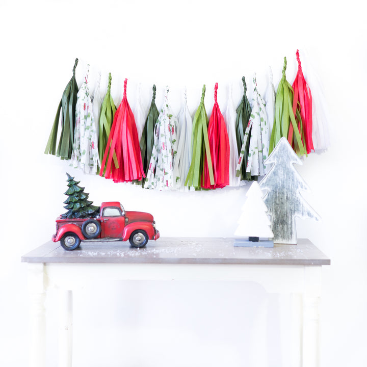 Merry & Bright Script Balloon Banner