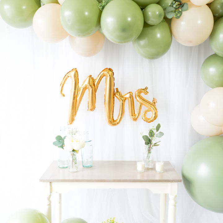 Mrs Balloon Banner