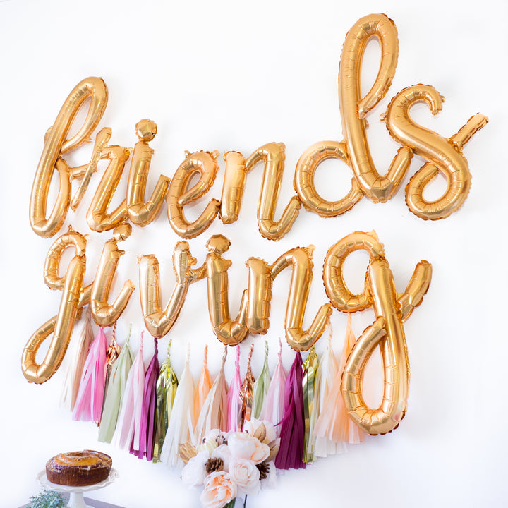 Script Friendsgiving Balloon Tassel Party Box