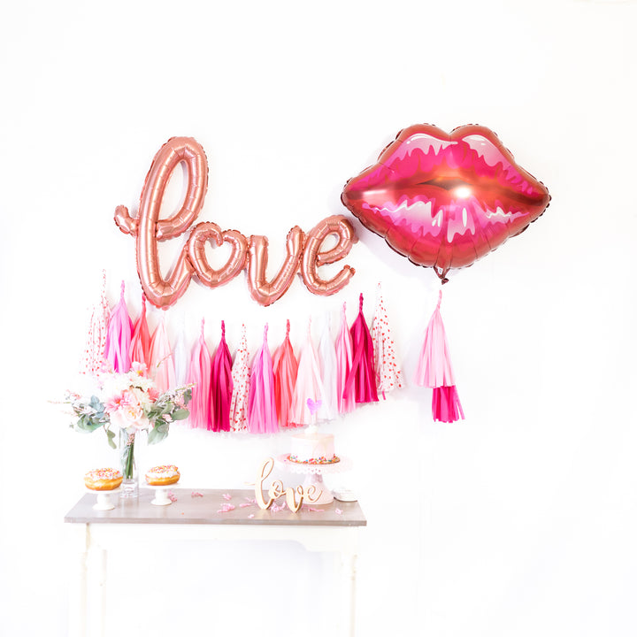 Valentine Kiss Balloon