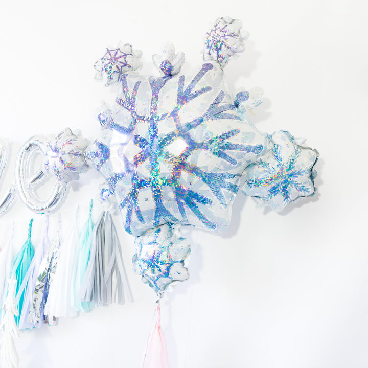 Snowflake Cluster Balloon