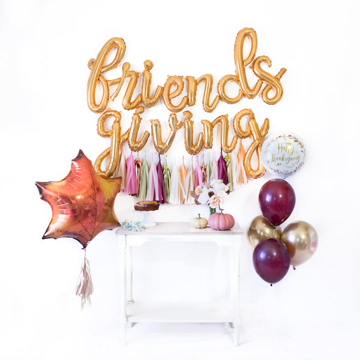 Script Friendsgiving Balloon Tassel Party Box
