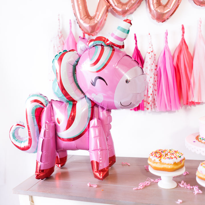 Valentine Unicorn Balloon