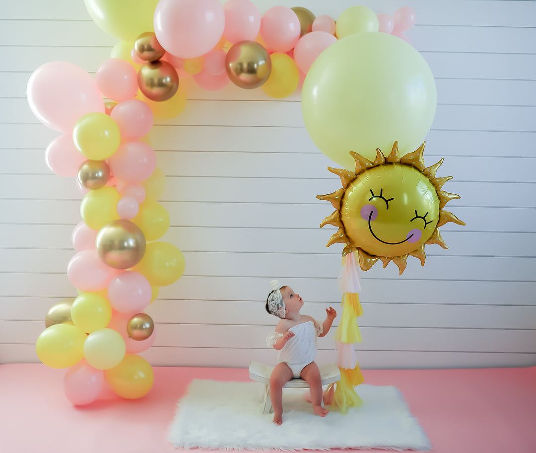 DIY Pink Lemonade Balloon Garland