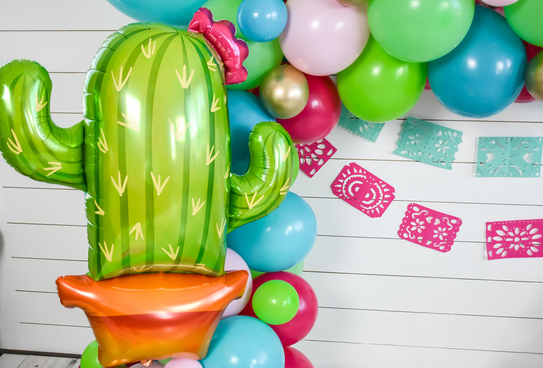 DIY Fiesta Balloon Garland