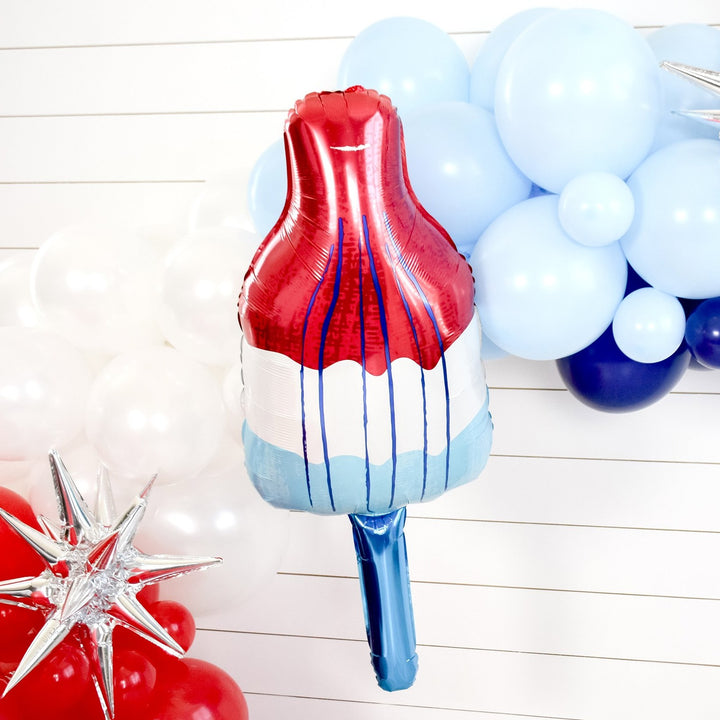 DIY 4th of July Patriotic Rocket Pop Balloon Garland