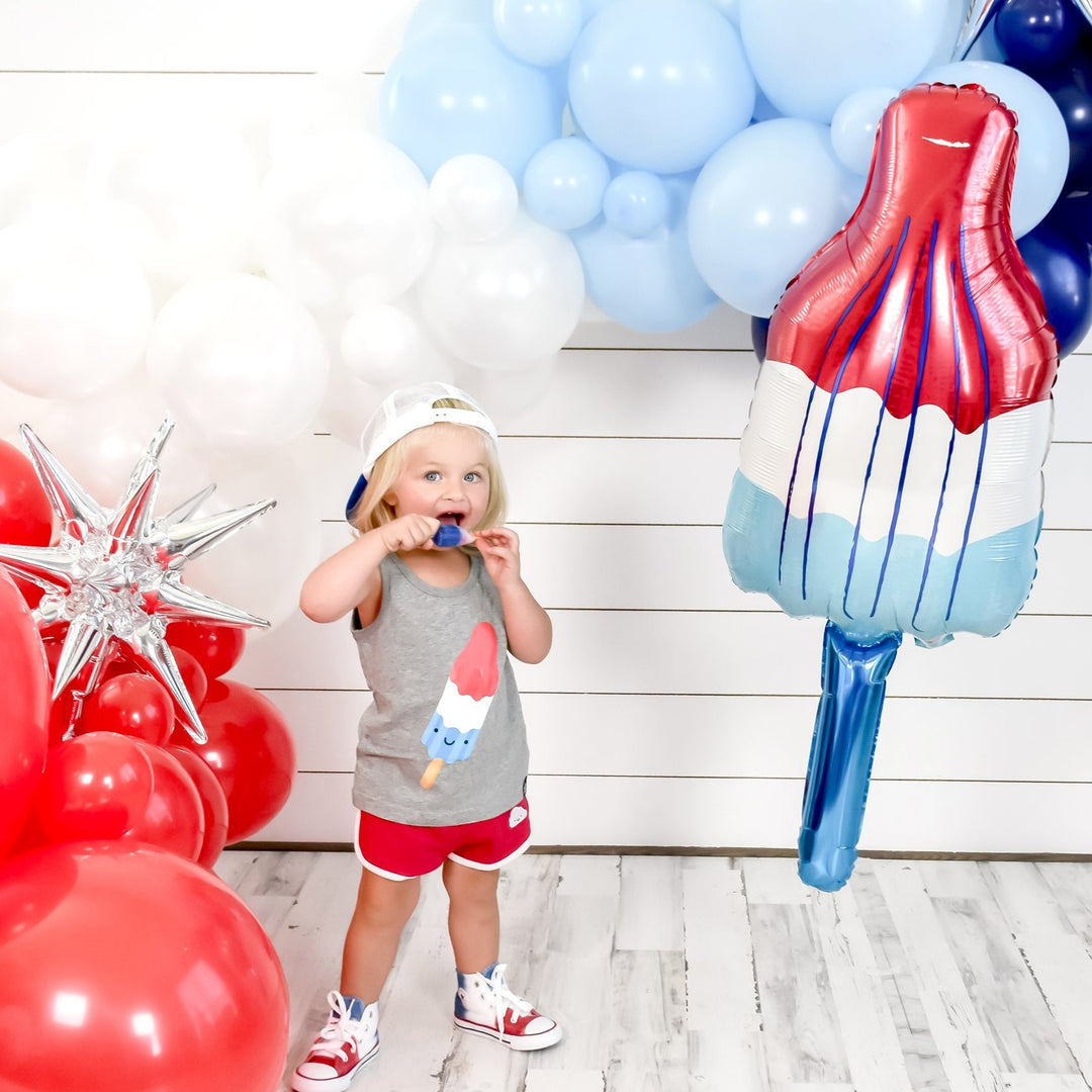 DIY 4th of July Patriotic Rocket Pop Balloon Garland