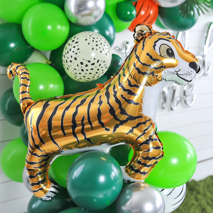 DIY Wild One Jungle Balloon Garland