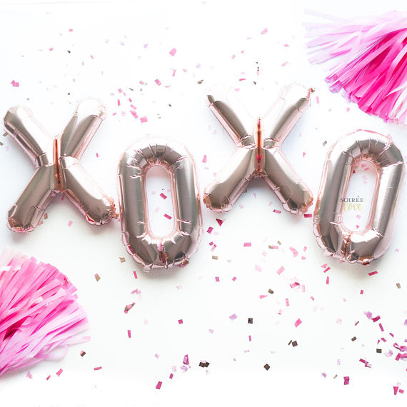 XOXO Balloon Banner | 16"
