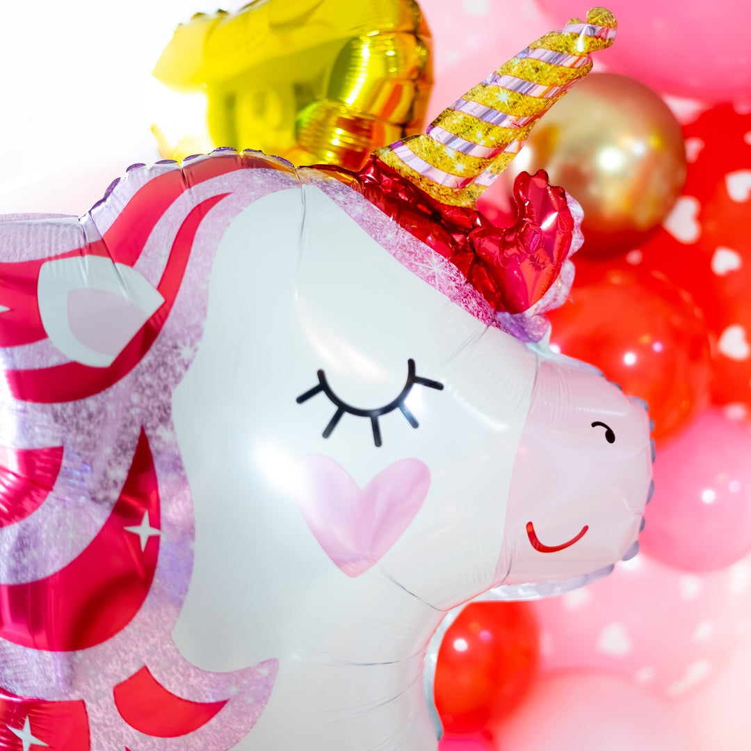 Valentine Unicorn Balloon