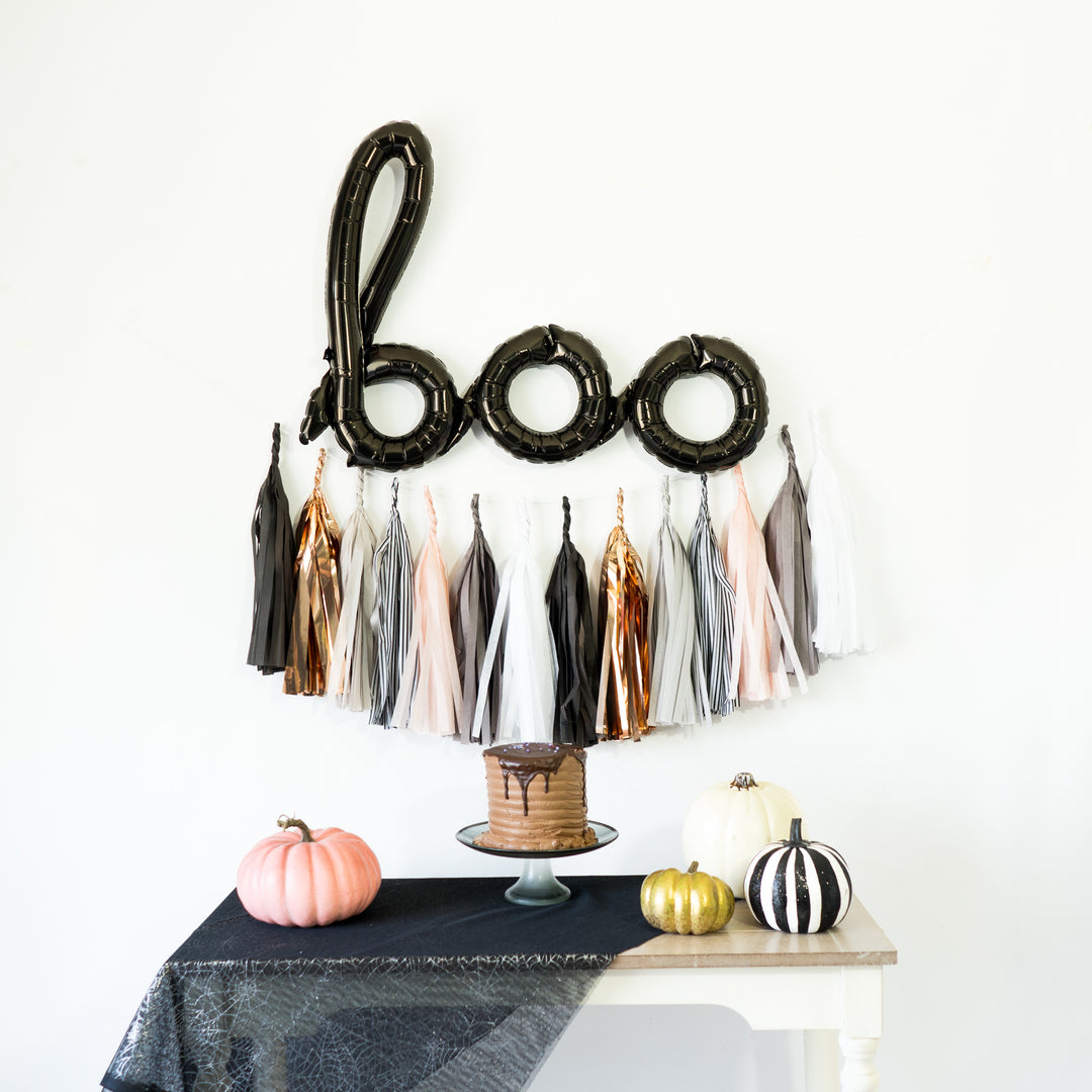 Boo! Ghost Tassel Party Box