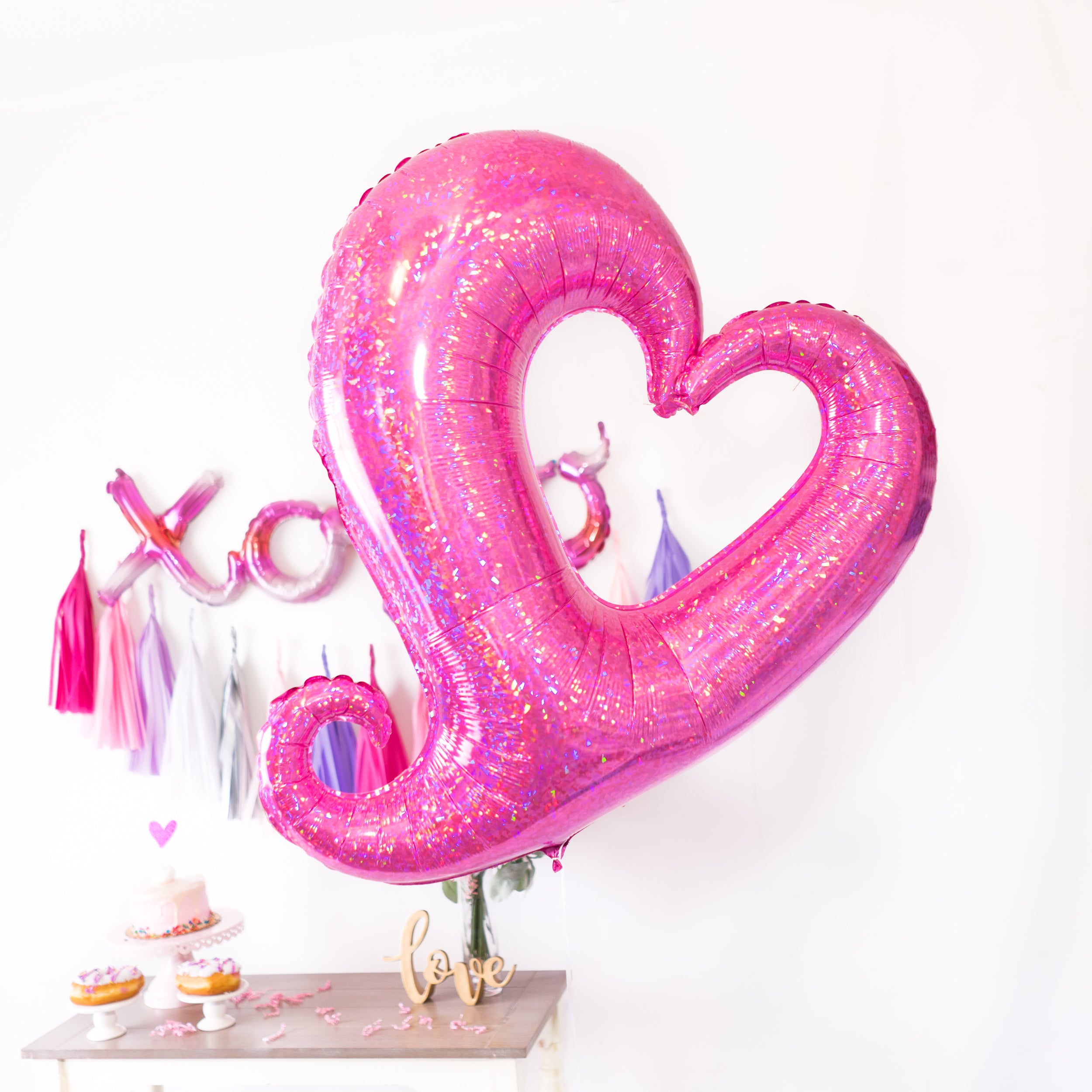 Valentine Heart Holographic Balloon | Galentine's Valentine's Party ...
